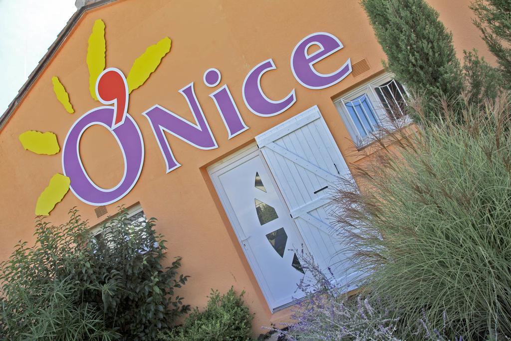 Contact Hotel O'Nice Сент Екстериор снимка