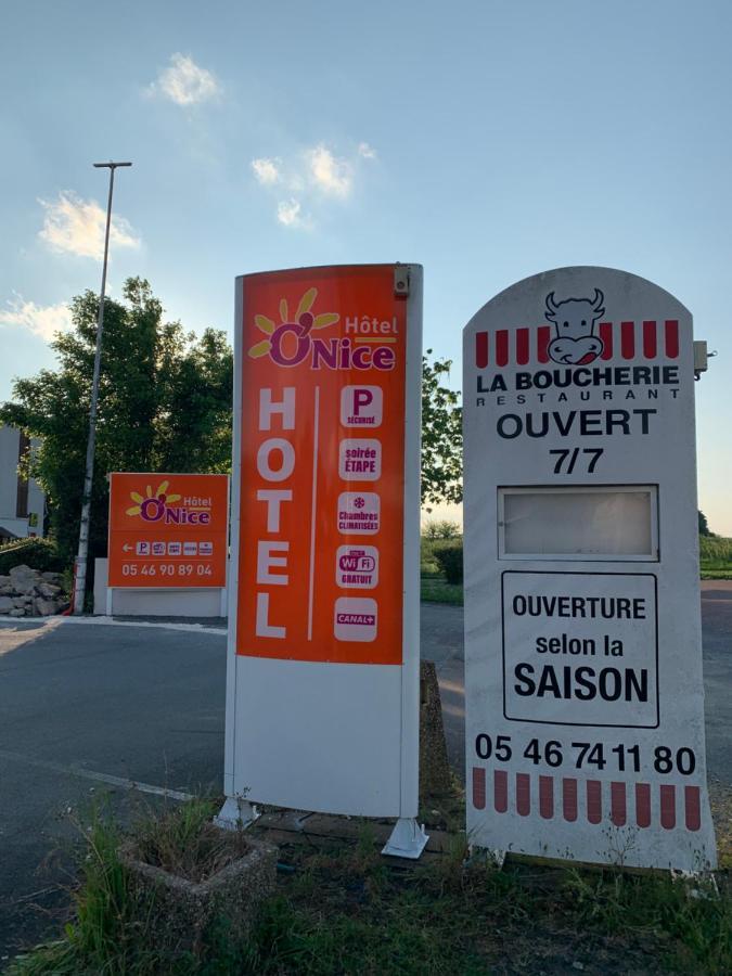 Contact Hotel O'Nice Сент Екстериор снимка